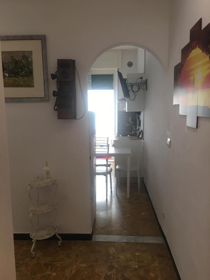 Near The Beach Rapallo Esterno foto