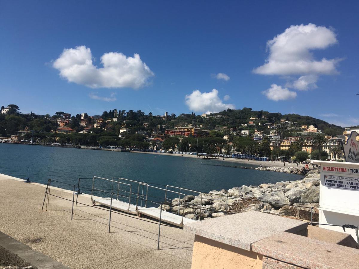 Near The Beach Rapallo Esterno foto